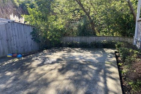 Photo of property in 8a Puaha Street, Takapuwahia, Porirua, 5022