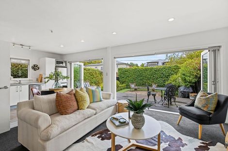 Photo of property in 110 Leinster Road, Merivale, Christchurch, 8014