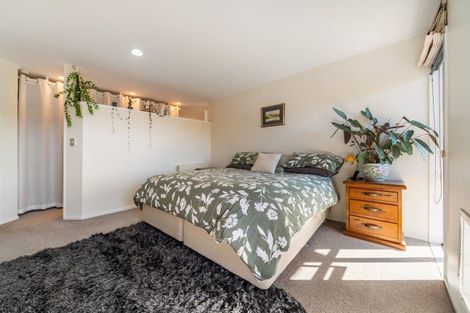 Photo of property in 12 The Anchorage, Whitby, Porirua, 5024