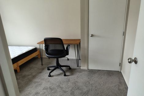 Photo of property in 21 Helena Road, Hillcrest, Hamilton, 3216