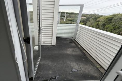 Photo of property in 52 Tarawera Road, Johnsonville, Wellington, 6037