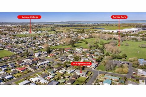 Photo of property in 44 Raglan Street, Mangere East, Auckland, 2024