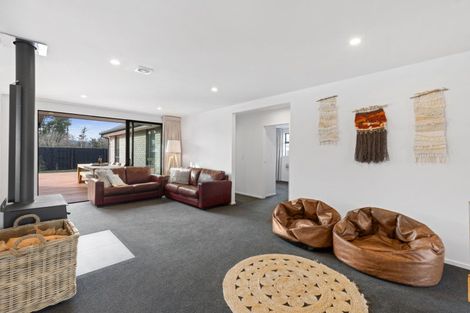 Photo of property in 39 Plover Avenue, Amberley, 7410