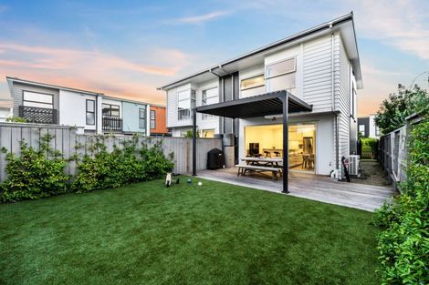 Photo of property in 24 Ian Morrison Road, Hobsonville, Auckland, 0616