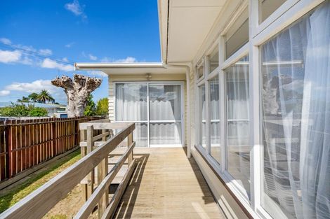 Photo of property in 2a Ballagh Close, Onerahi, Whangarei, 0110