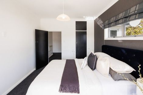 Photo of property in 18 East Street, Terrace End, Palmerston North, 4410