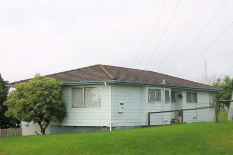 Photo of property in 24 Doone Place, Massey, Auckland, 0614
