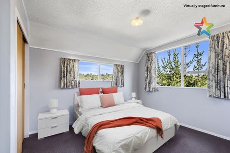 Photo of property in 1/15a Glen Road, Stokes Valley, Lower Hutt, 5019
