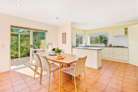 Photo of property in 11 Avion Terrace, Raumati Beach, Paraparaumu, 5032
