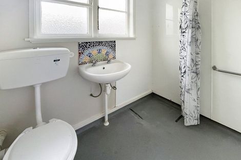 Photo of property in 3 Mersey Terrace, Roslyn, Palmerston North, 4414