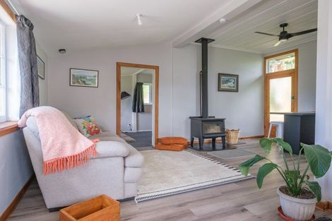 Photo of property in 22 Whakaraparapa Road, Kakahi, 3989