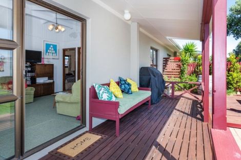 Photo of property in 605a Ocean Road, Whangamata, 3620