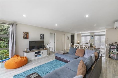 Photo of property in 26 Reins Road, Takanini, 2112