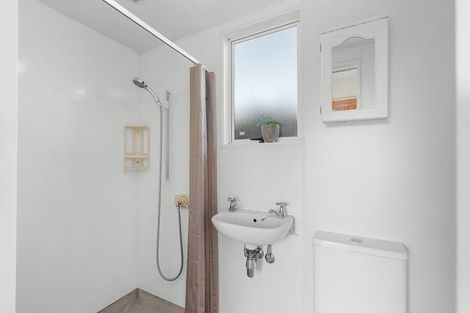 Photo of property in 184 Withells Road, Avonhead, Christchurch, 8042