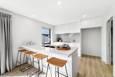 Photo of property in 16 Mehrtens Crescent, Woodend, 7610