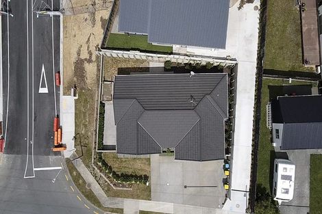 Photo of property in 143 Navigation Drive, Whitby, Porirua, 5024