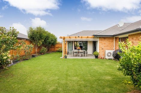 Photo of property in 13 Accolade Street, Feilding, 4702