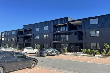 Photo of property in 105/28c Eileen Newey Place, Henderson, Auckland, 0612