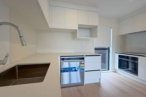 Photo of property in 6/10 Orchid Place, Te Atatu South, Auckland, 0610