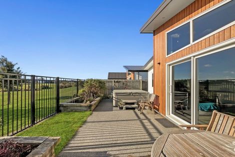 Photo of property in 31 Dow Square, Wigram, Christchurch, 8025