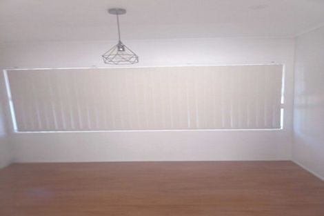 Photo of property in 66 Sunlands Drive, Manurewa, Auckland, 2102