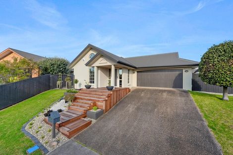 Photo of property in 7 Bayswater Court, Huntington, Hamilton, 3210