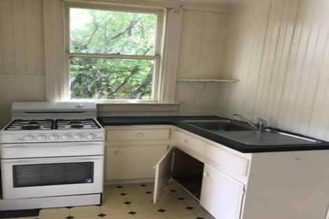 Photo of property in 4 Myrtle Crescent, Mount Cook, Wellington, 6021