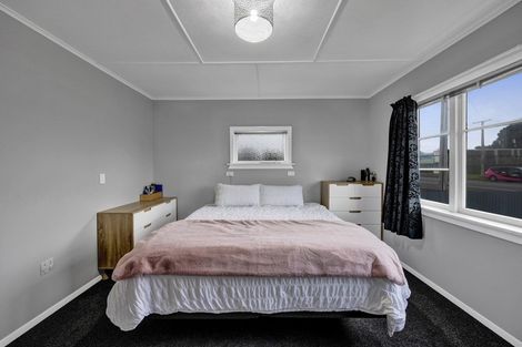 Photo of property in 26 Tawhiti Road, Hawera, 4610