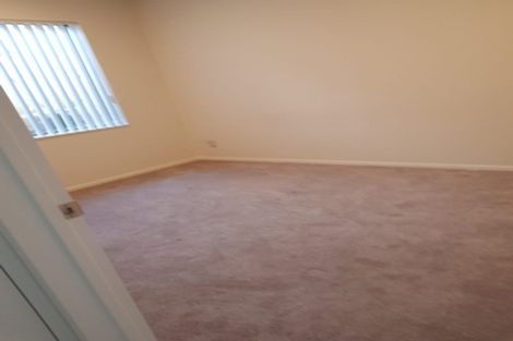 Photo of property in 17 Lime Hill Rise, Flat Bush, Auckland, 2019