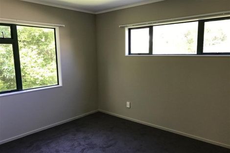 Photo of property in 5 Lysander Crescent, Beach Haven, Auckland, 0626