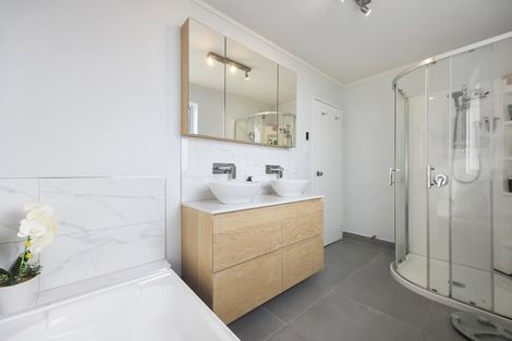 Photo of property in 19 Earls Road, Saint Clair, Dunedin, 9012