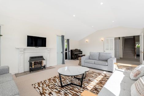 Photo of property in 23 Samwell Drive, Whitby, Porirua, 5024