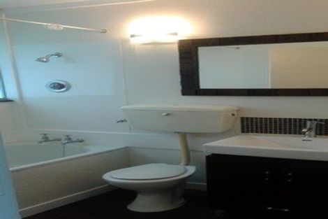 Photo of property in Mccallister Heights, 381u7 Adelaide Road, Newtown, Wellington, 6021