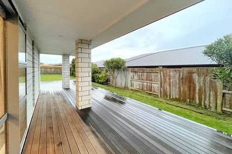 Photo of property in 7 Monaco Grove, Fitzherbert, Palmerston North, 4410