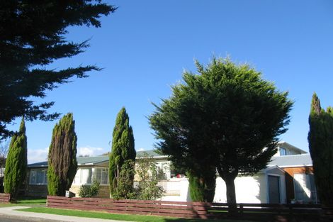 Photo of property in 29a Mazengarb Road, Paraparaumu Beach, Paraparaumu, 5032