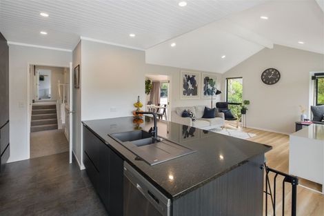 Photo of property in 7 Longmont Terrace, Churton Park, Wellington, 6037