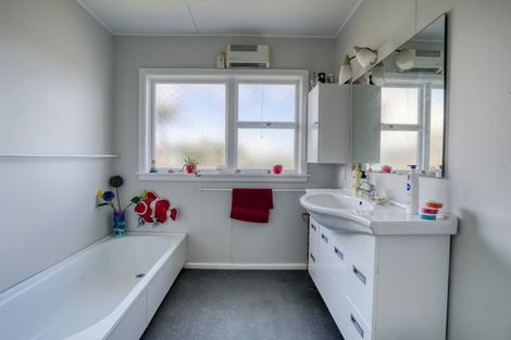 Photo of property in 233 Hampden Street, Hokitika, 7810