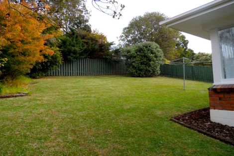 Photo of property in 2/60 Ayton Drive, Totara Vale, Auckland, 0629
