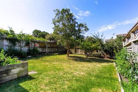 Photo of property in 3/6 Northboro Road, Hauraki, Auckland, 0622
