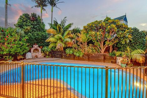 Photo of property in 4 Onepu Lane, Manly, Whangaparaoa, 0930