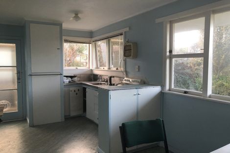 Photo of property in 964 East Coast Road, Northcross, Auckland, 0632