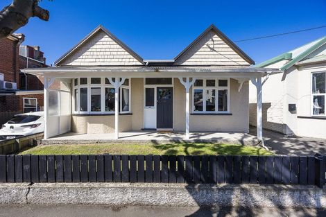 Photo of property in 39 Clyde Street, North Dunedin, Dunedin, 9016
