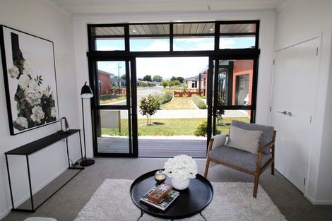 Photo of property in 9a Riverbank Road, Wanaka, 9382