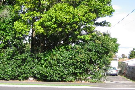 Photo of property in 26 Gloria Avenue, Te Atatu Peninsula, Auckland, 0610