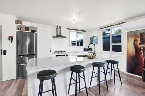 Photo of property in 21 Carthew Street, Okato, 4335