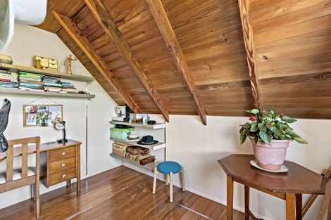 Photo of property in 124 Marine Drive, Diamond Harbour,  8971