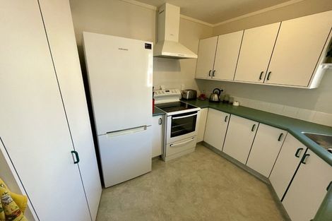 Photo of property in 2/26 Whites Line West, Woburn, Lower Hutt, 5010