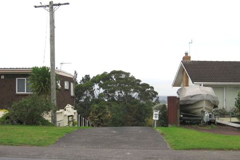 Photo of property in 421 Don Buck Road, Massey, Auckland, 0614