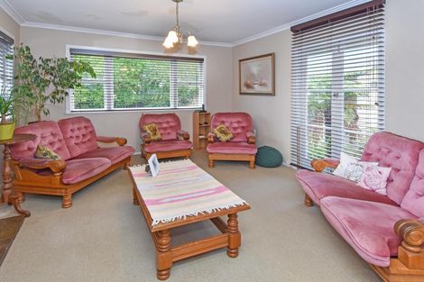 Photo of property in 8 Paterson Avenue, Pukekohe, 2120