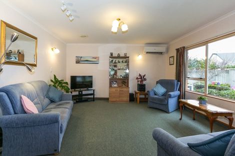 Photo of property in 18b Knightsbridge Place, Taradale, Napier, 4112
